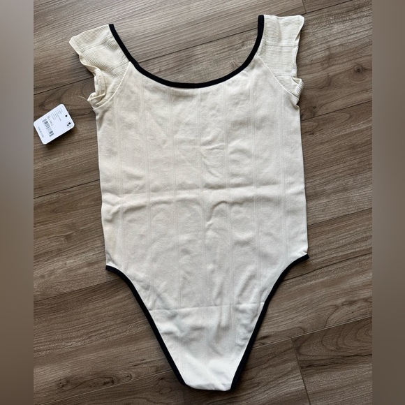 Free People Intimately Bodysuit Cream Combo Ribbed Women’s Sz M-L NWT - Picture 2 of 6